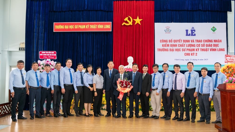 Trường ĐH Sư phạm Kỹ thuật Vĩnh Long đạt chuẩn kiểm định chất lượng chu kỳ 2- Ảnh 2.