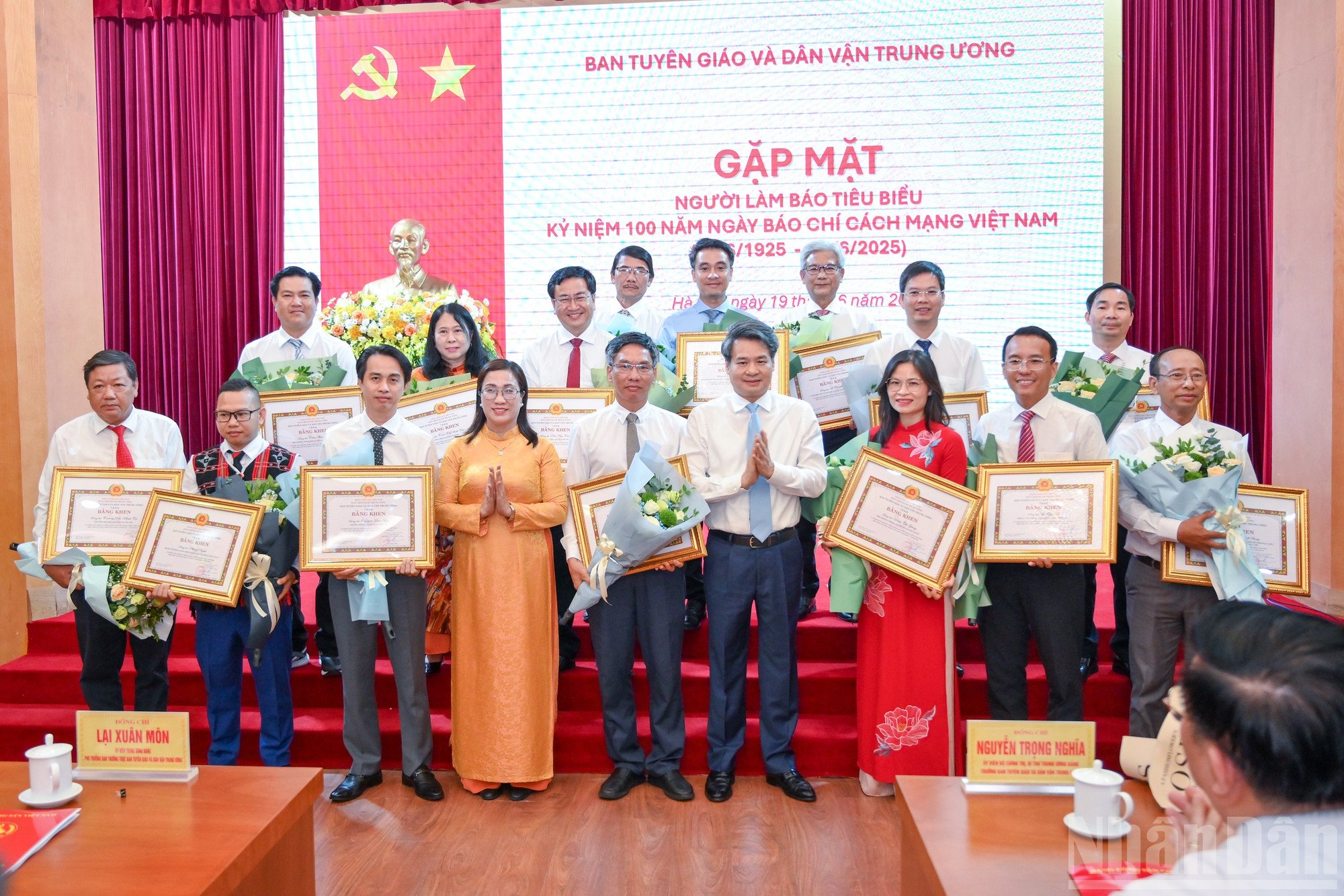 ndo_br_ban-tuyen-giao-gap-mat-bao-chi-2936.jpg