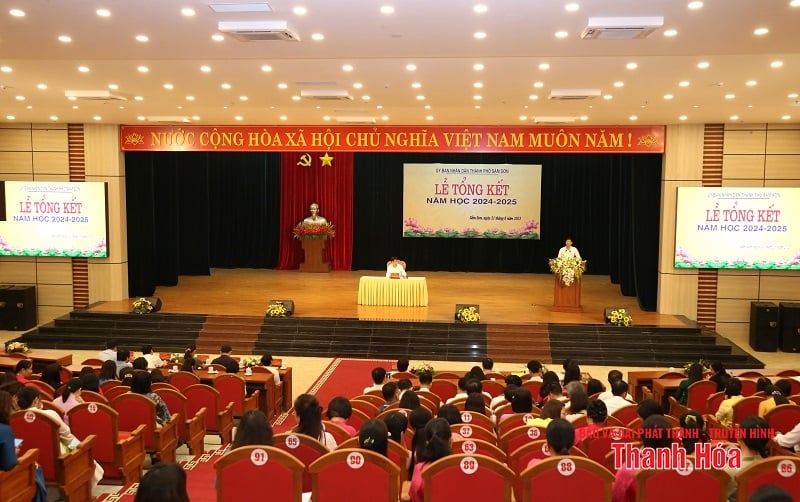 แผนกการศึกษาและการฝึกอบรมของ Sam Son City: หนึ่งในหน่วยงานชั้นนำในการดำเนินการเปลี่ยนแปลงทางดิจิทัล
