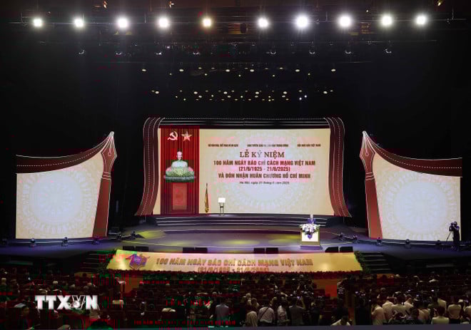 ttxvn-tong-bi-thu-to-lam-du-le-ky-niem-100-nam-ngay-bao-chi-cach-mang-viet-nam-8104836-4.jpg