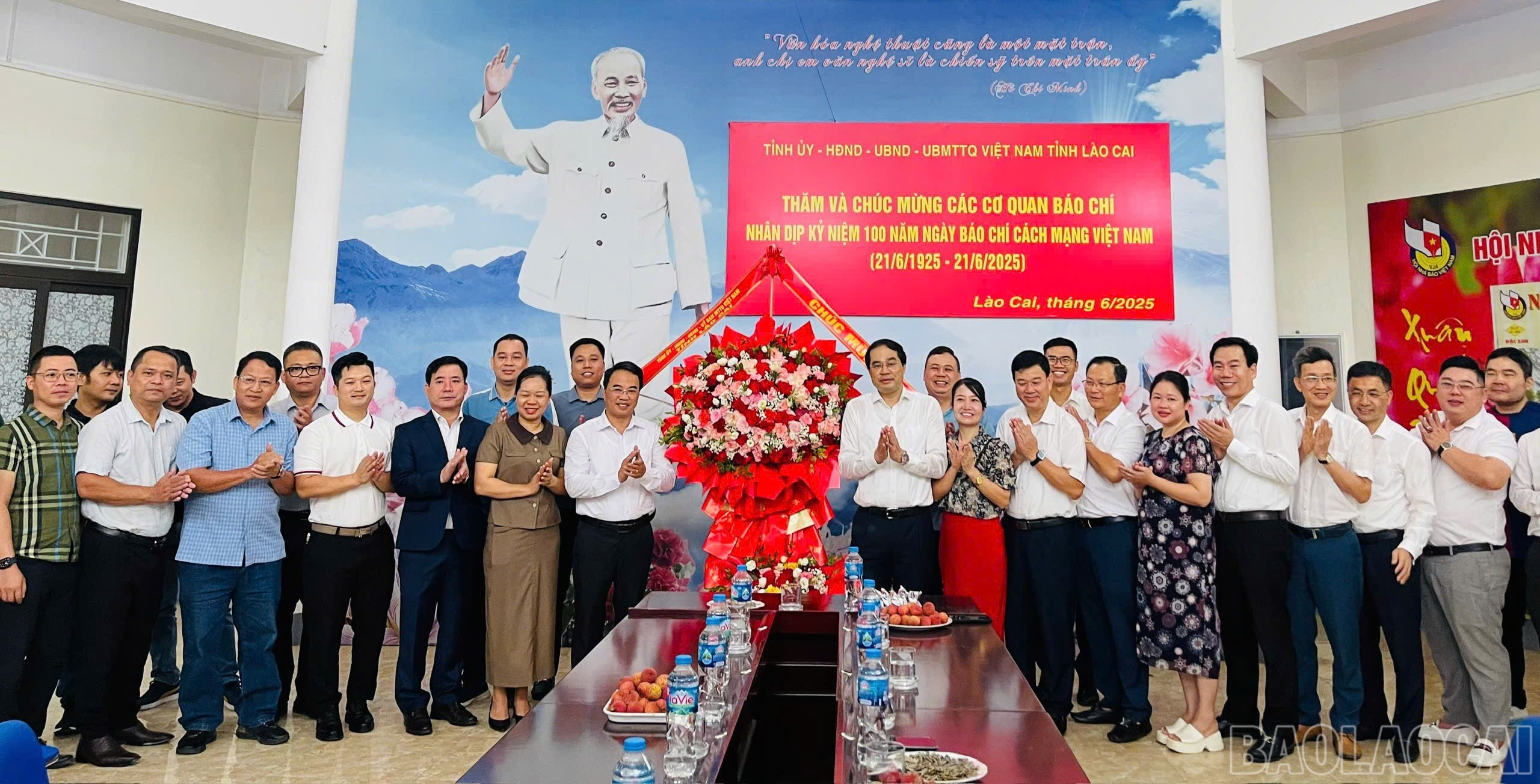baolaocai-br_bi-thu.jpg