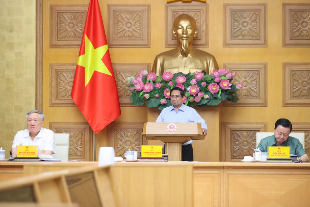 Thủ tướng Phạm Minh Chính yêu cầu các bộ ngành, địa phương tập trung thực hiện các nhiệm vụ trọng tâm để triển khai mô hình chính quyền địa phương 2 cấp từ ngày 1-7-2025