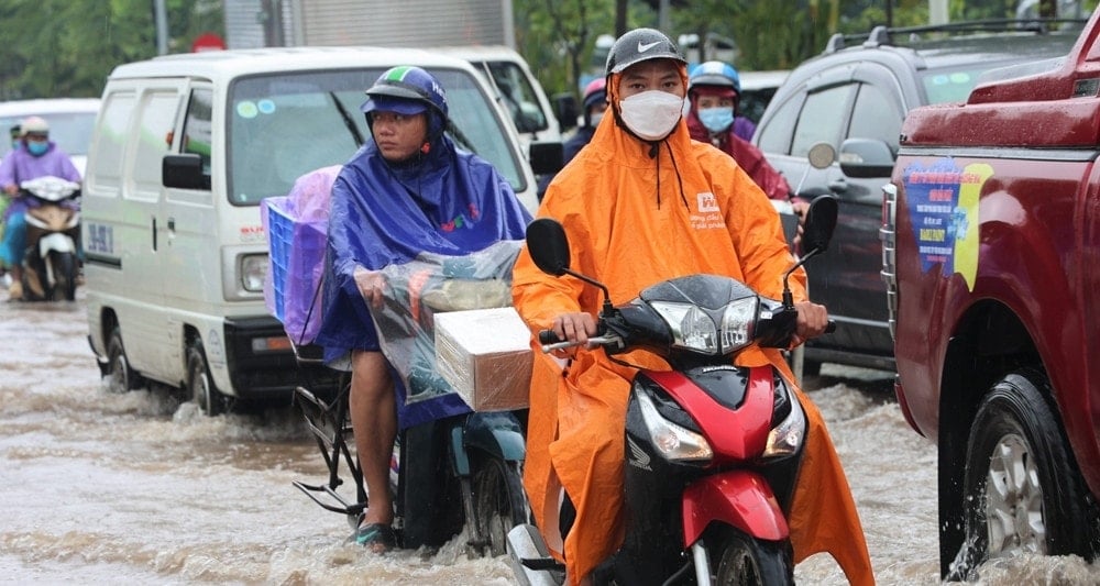 thoi-tiet-mua-lon.jpg