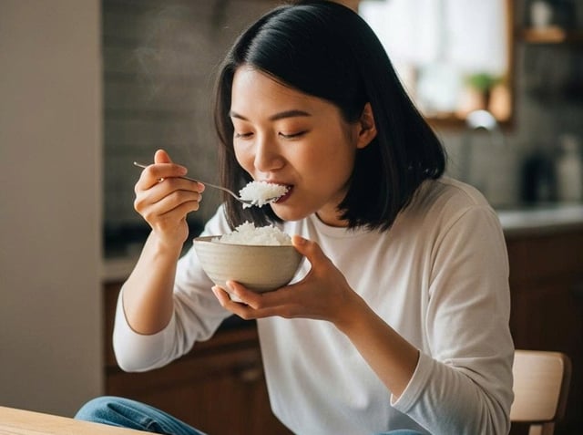 Chuyên gia chỉ mẹo hay biến cơm thành siêu thực phẩm - Ảnh 1.