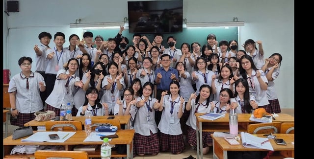 Viết Báo để thêm yêu nghề dạy học và phát triển ngành giáo dục - Ảnh 1.