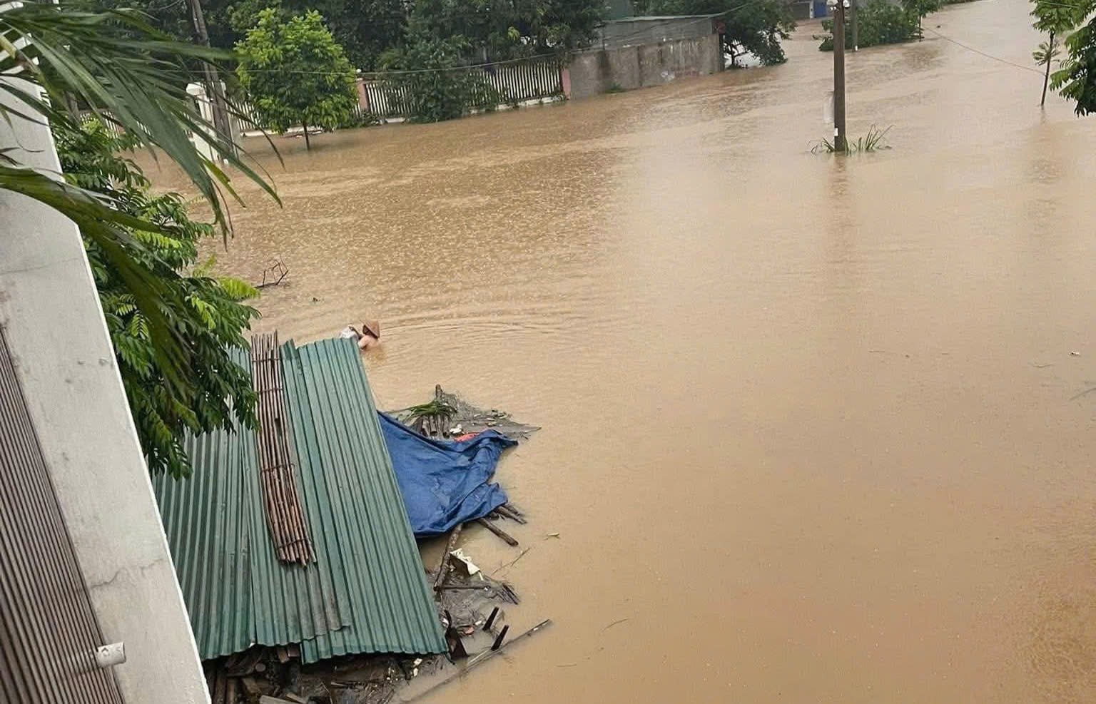Khu vực gần đường đê Nông Lâm.