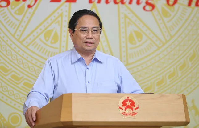 Thủ tướng phê bình nhiều bộ ngành, địa phương chậm giải ngân đầu tư công ảnh 1