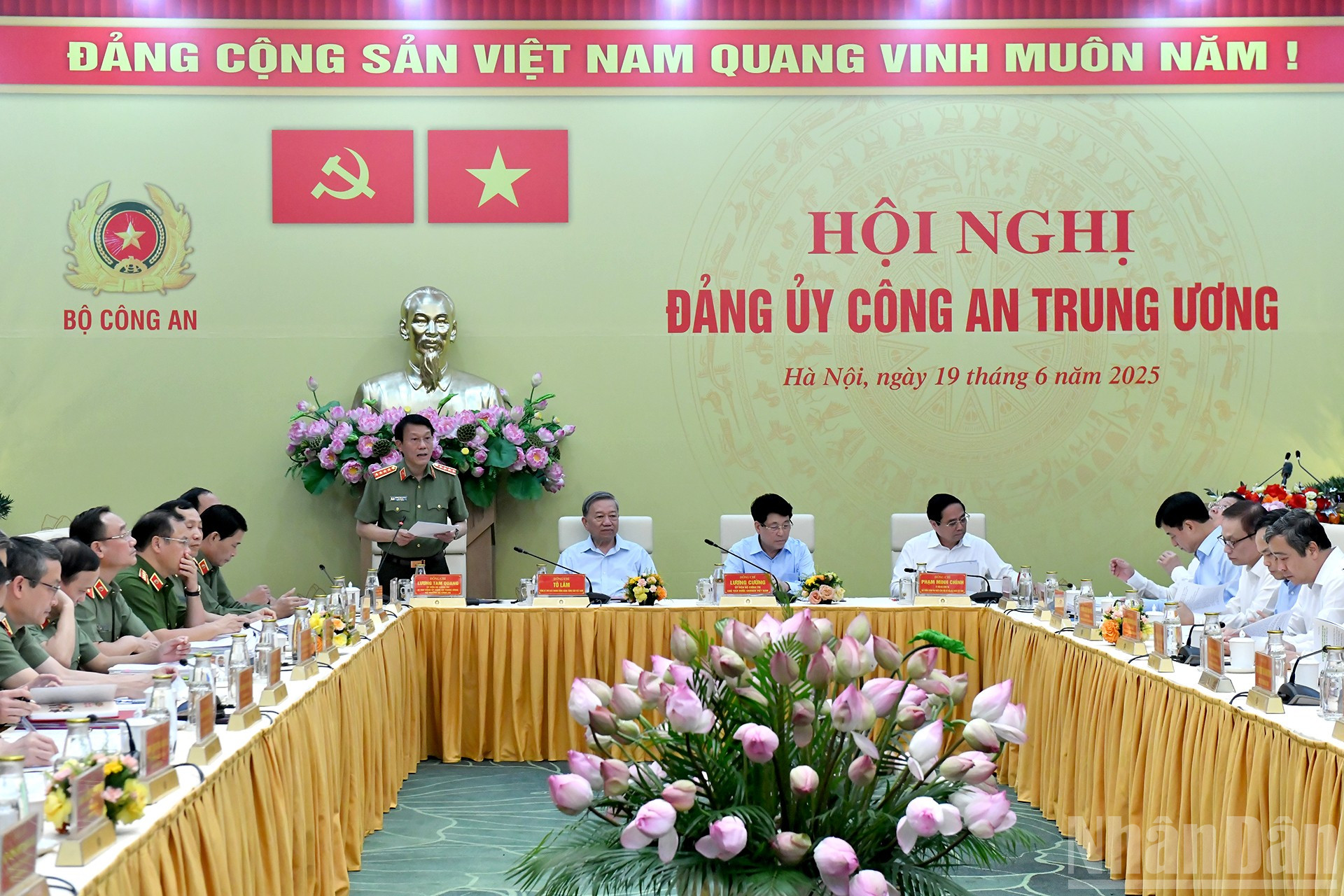 ndo_br_a6-dsc-4167-6516.jpg