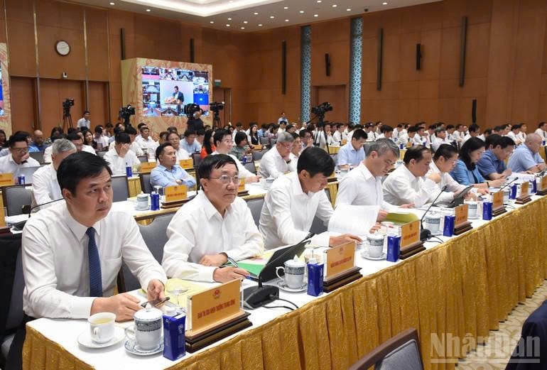 ความพยายามที่จะดำเนินการตามแผนงานเป้าหมายแห่งชาติอย่างมีประสิทธิผลในการลดความยากจนอย่างยั่งยืนและการก่อสร้างชนบทใหม่