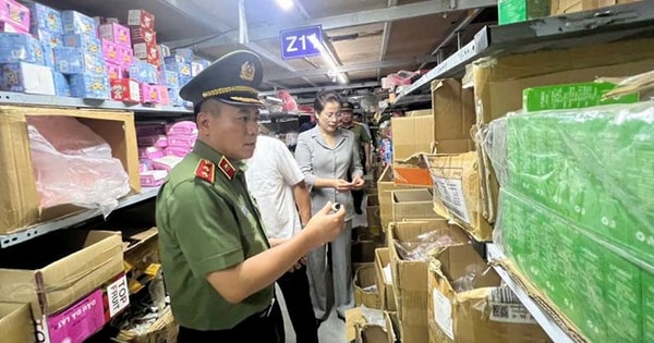 Hà Nội kiểm tra hoạt động sản xuất, kinh doanh tại xã La Phù.