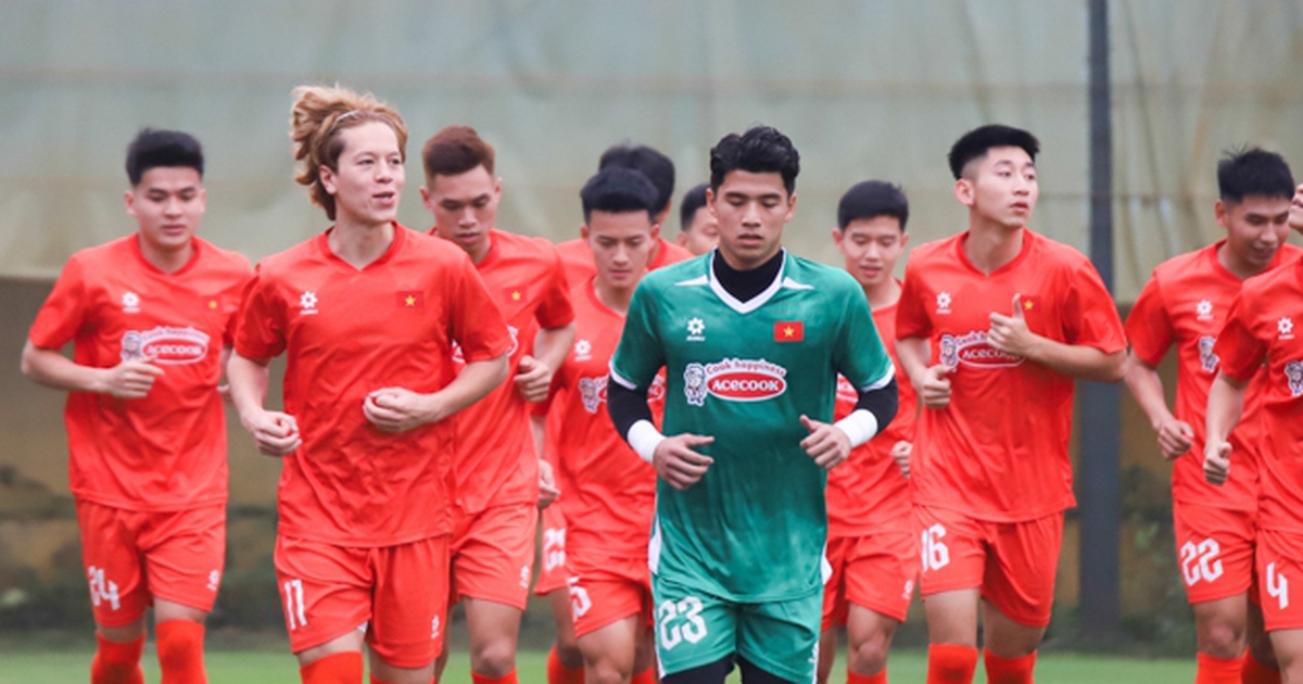 The tall and promising players of U.23 Vietnam, only missing...