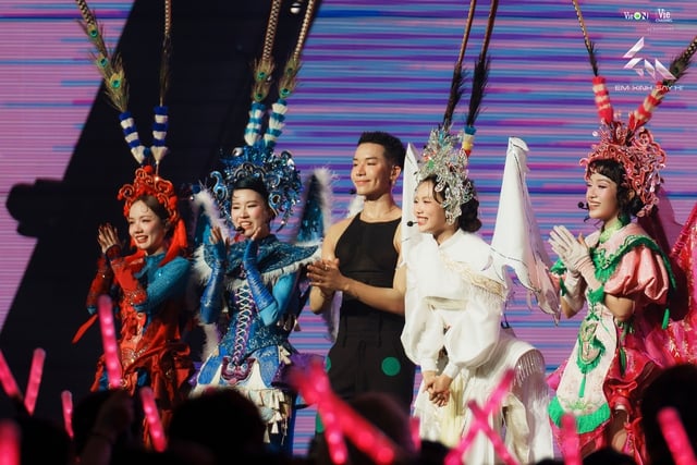 'Em xinh say hi' tổ chức concert: Có quá vội vàng?- Ảnh 2.