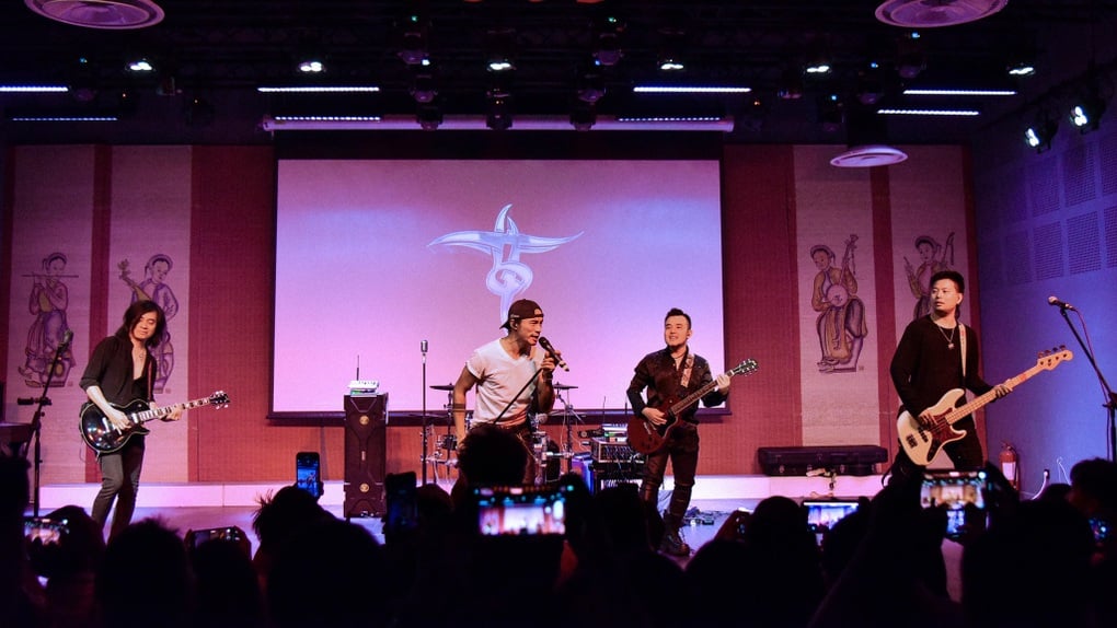 Nghệ sĩ guitar Vũ Hà: “Tôi hạnh phúc khi vợ đồng hành trong mỗi chuyến đi” - 2