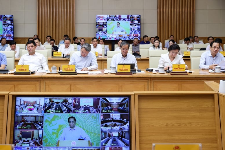 TỔNG THUẬT: Phiên họp các Ban Chỉ đạo về xóa nhà tạm, nhà dột nát; Các công trình, dự án quan trọng quốc gia, trọng điểm ngành GTVT; Thúc đẩy giải ngân vốn đầu tư công năm 2025- Ảnh 3.