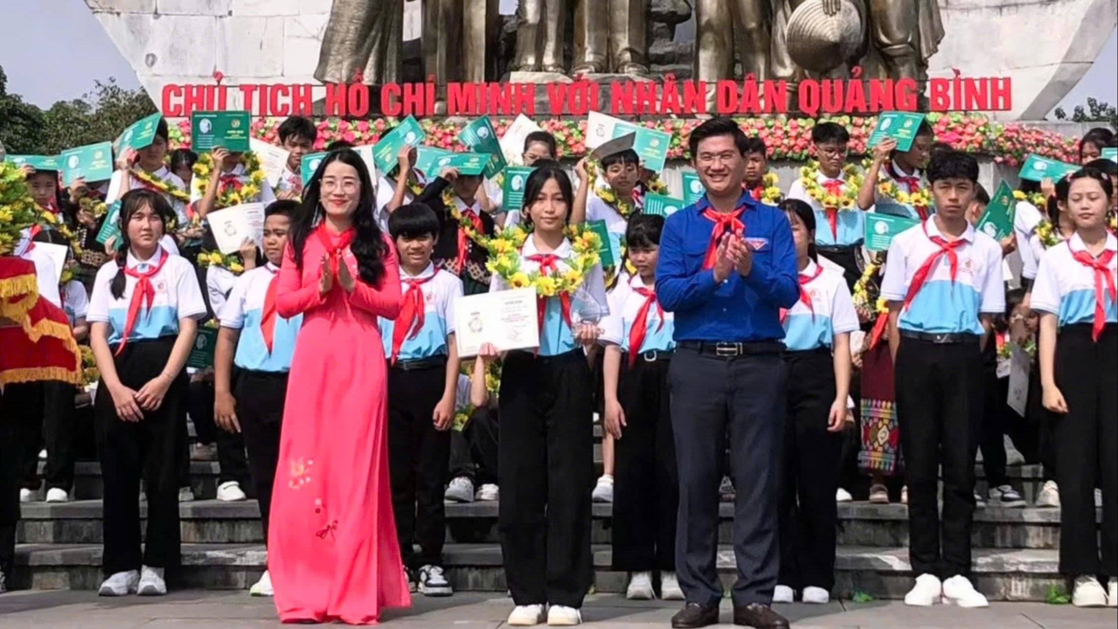 Nữ thủ khoa thi vào lớp 10: Học môn tự nhiên cần có năng khiếu - 1