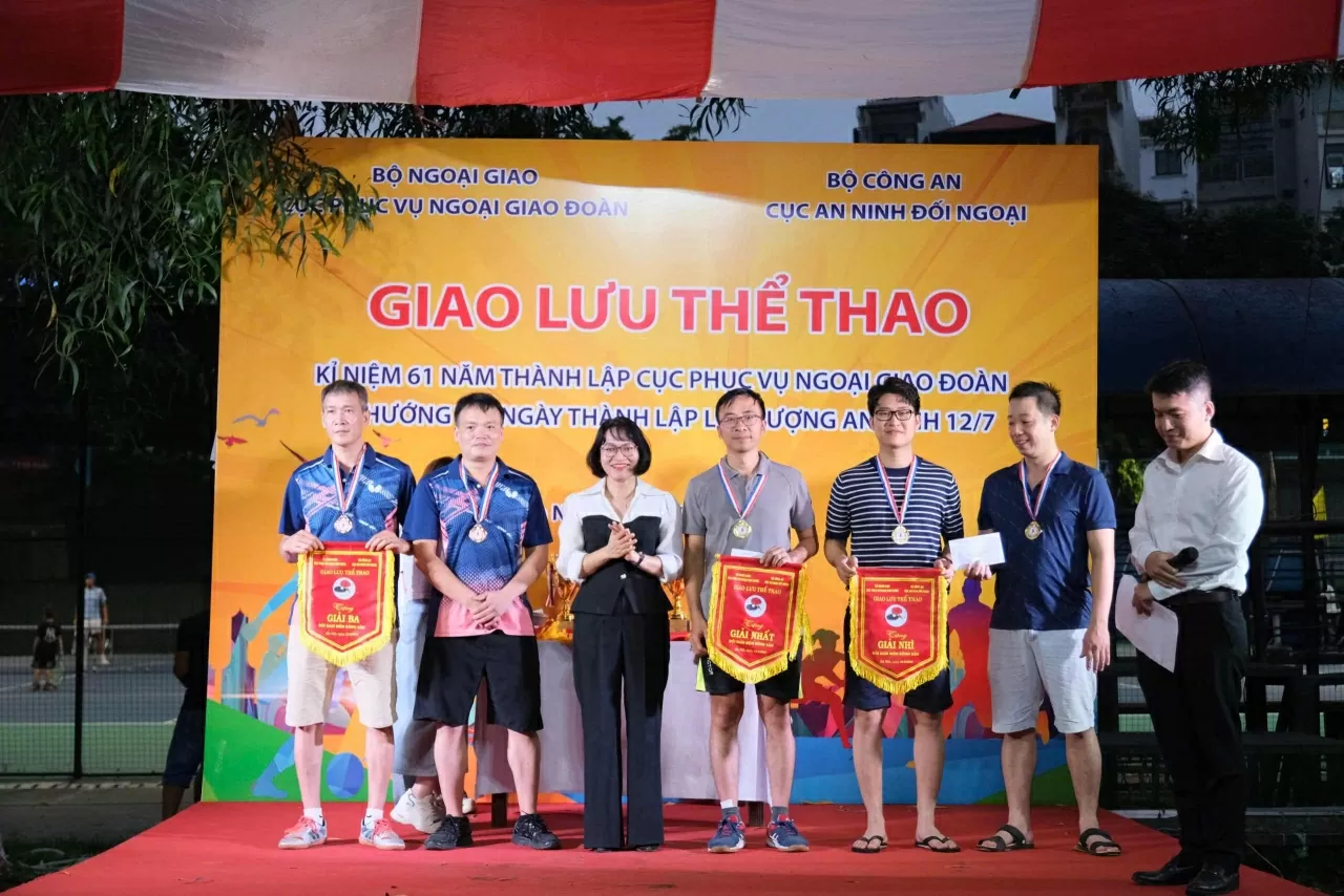 Cục Phục vụ Cục Phục vụ