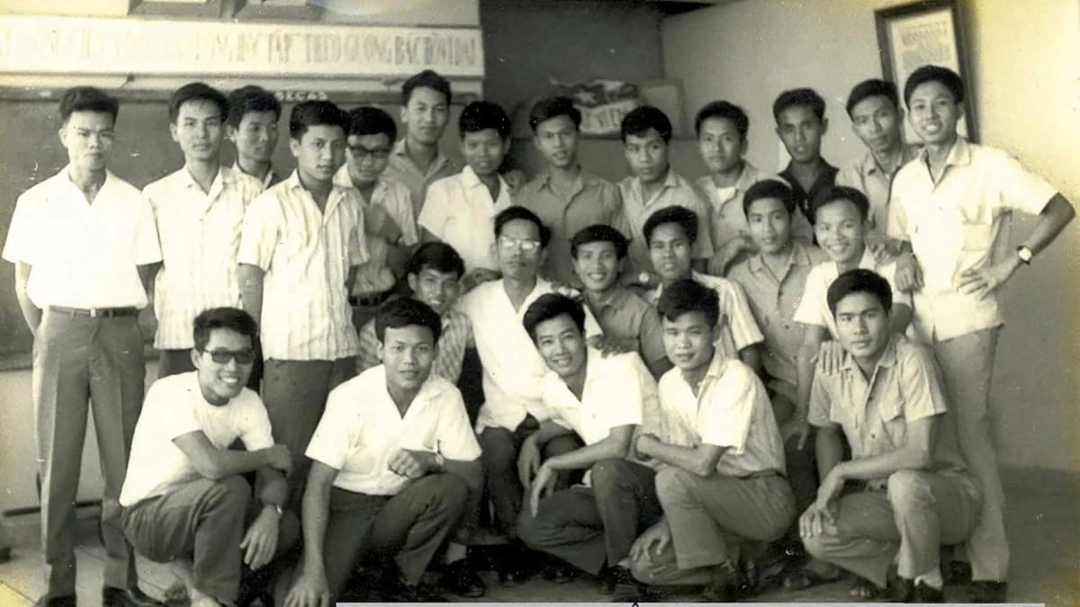 រឿង​អ្នក​កាសែត​ដែល​លះបង់​ជីវិត​ដើម្បី​គុយបា