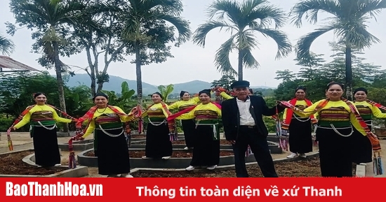 Người cao tuổi giữ gìn bản sắc văn hóa truyền thống