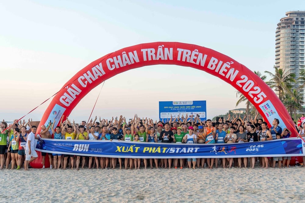 Nearly 1,500 bare feet 