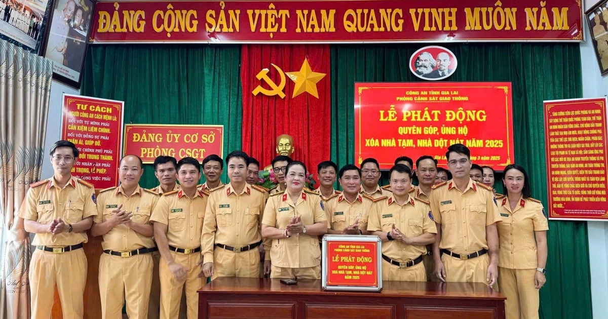 លើកកំពស់តួនាទីដឹកនាំរបស់បក្សក្នុងការថែរក្សាសណ្តាប់ធ្នាប់ និងសុវត្ថិភាពចរាចរណ៍