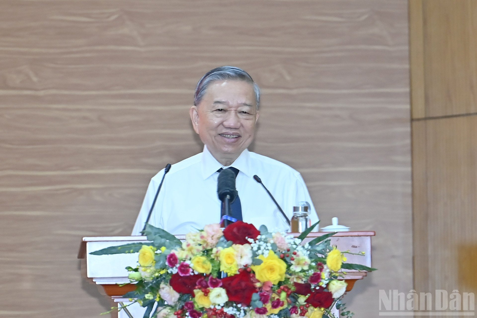 ndo_br_a15-bnd-0107.jpg