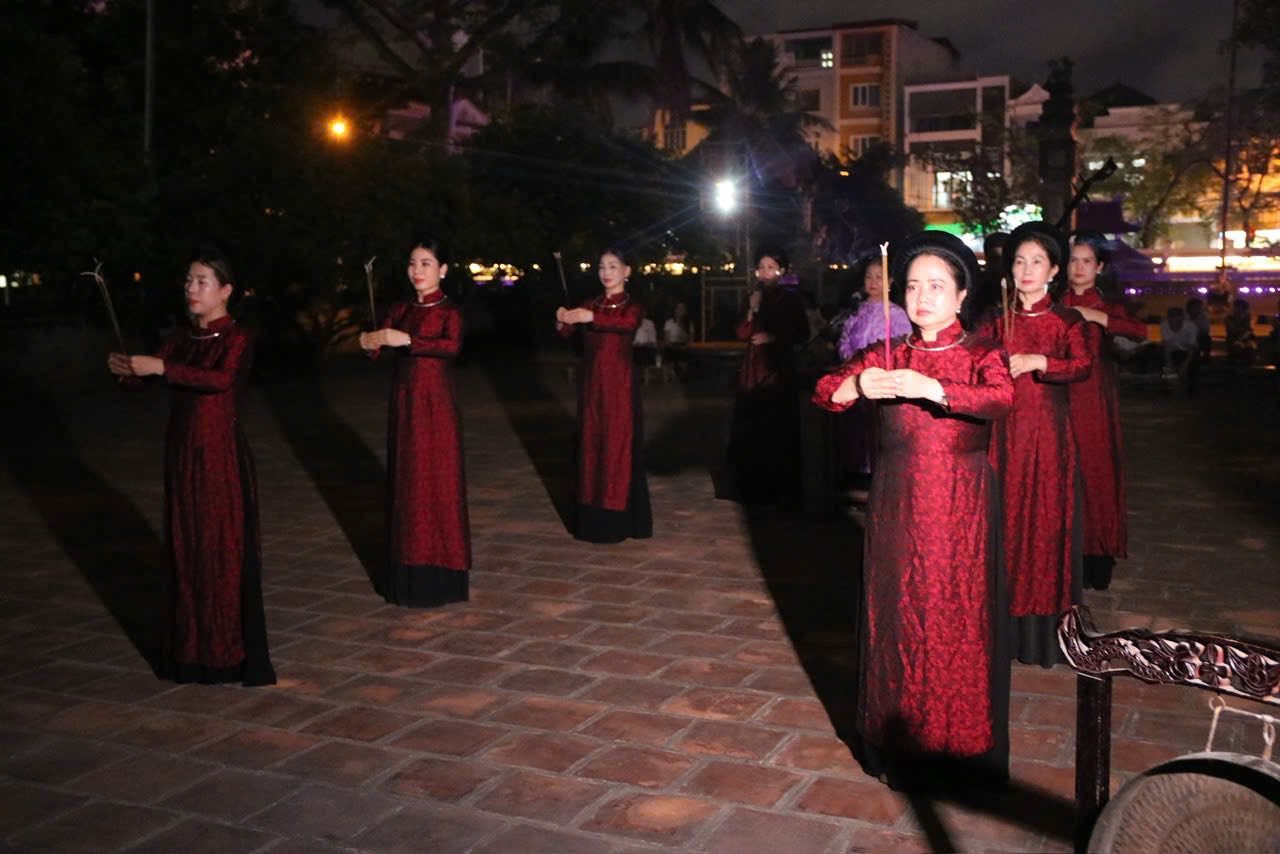 Dấu thiêng Hàng Kênh”- sản phẩm du lịch đêm đầu tiên của thành phố Hải Phòng sẽ diễn ra vào 28/6/2025 tới - Ảnh 2.