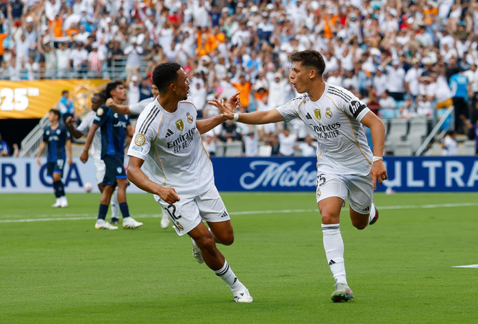 ريال مدريد يفوز على باتشوكا 3-1 ويقترب من التأهل لكأس العالم للأندية - صورة 4.