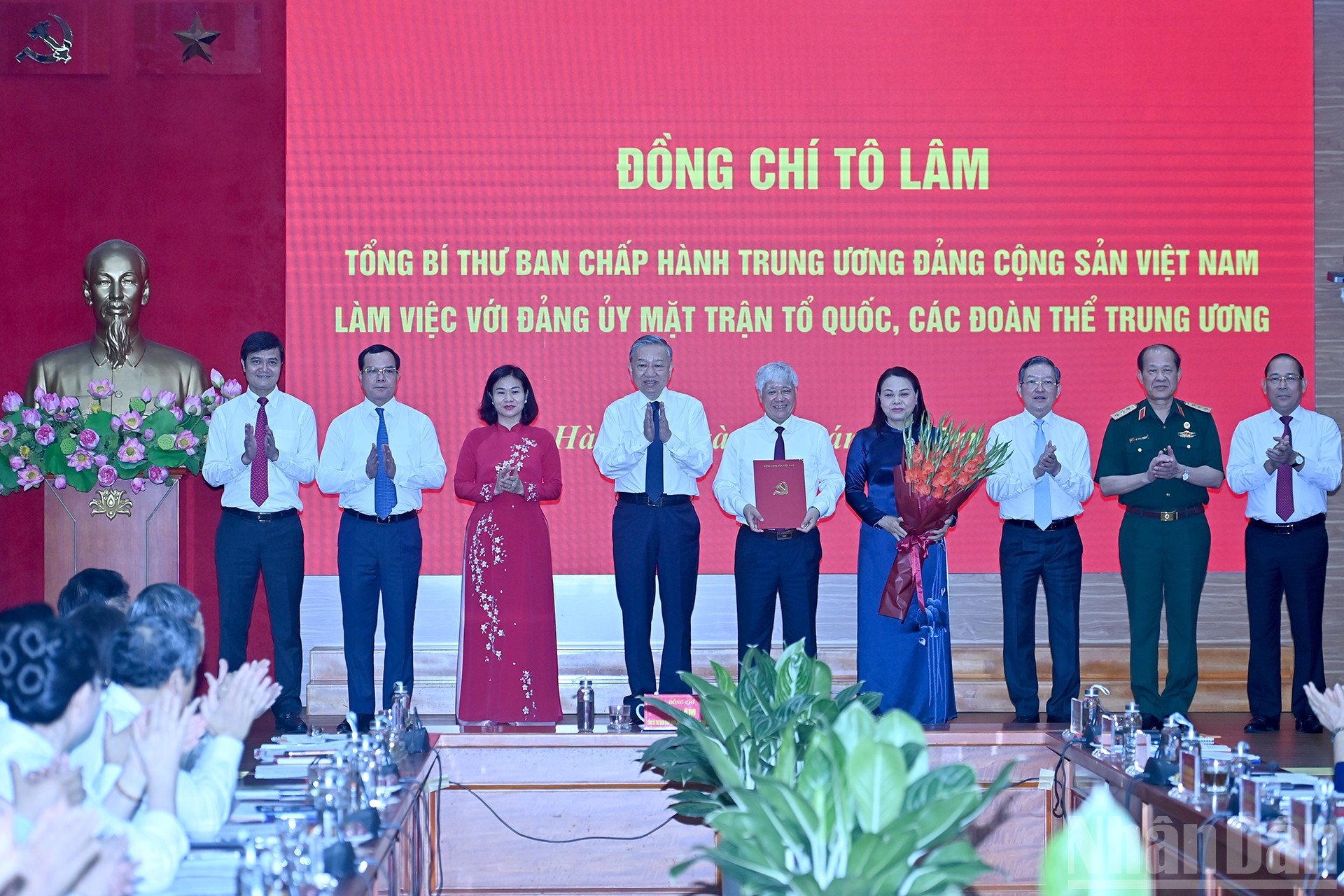 ndo_br_a4-bnd-0021.jpg