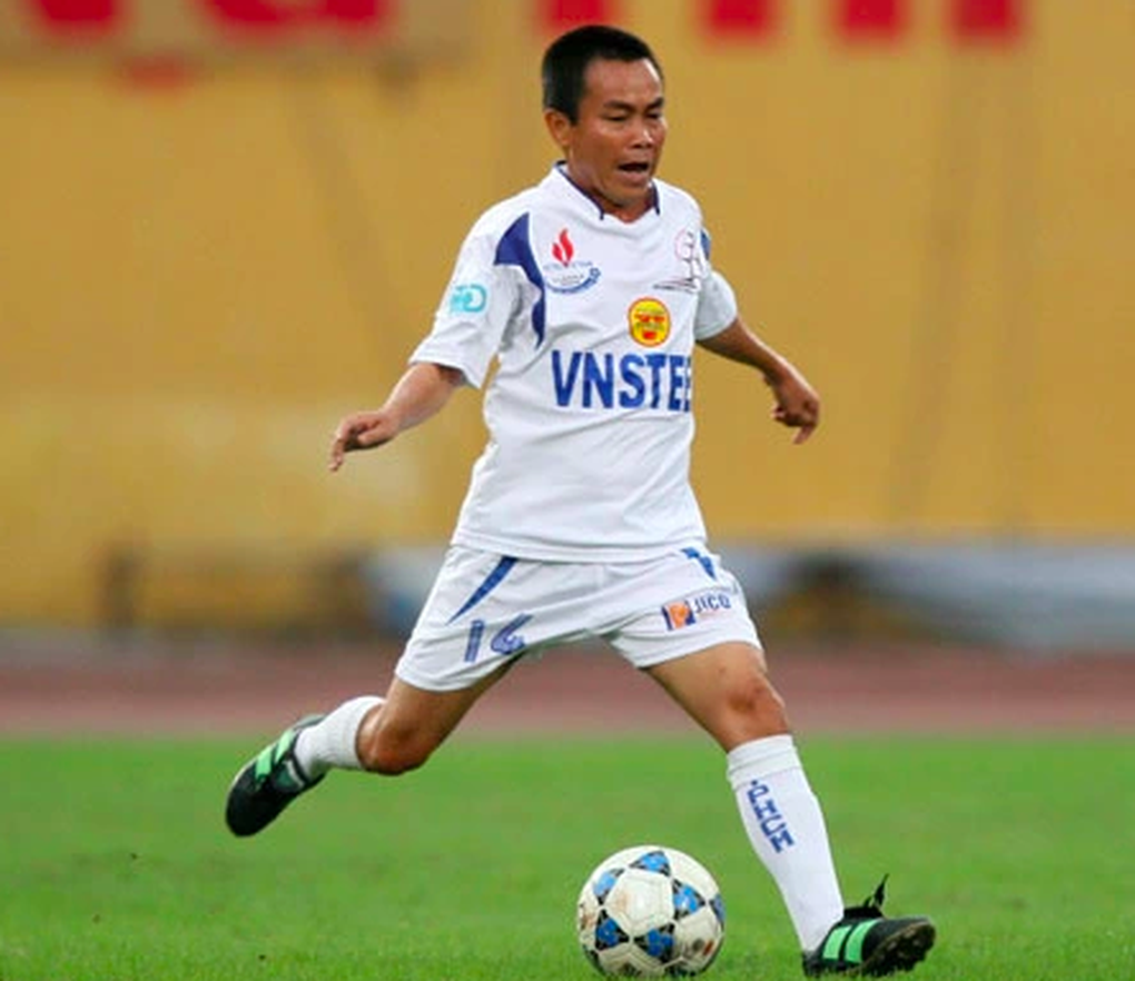 Những tiền đạo Việt Nam đoạt danh hiệu Vua phá lưới trong lịch sử V-League - 1