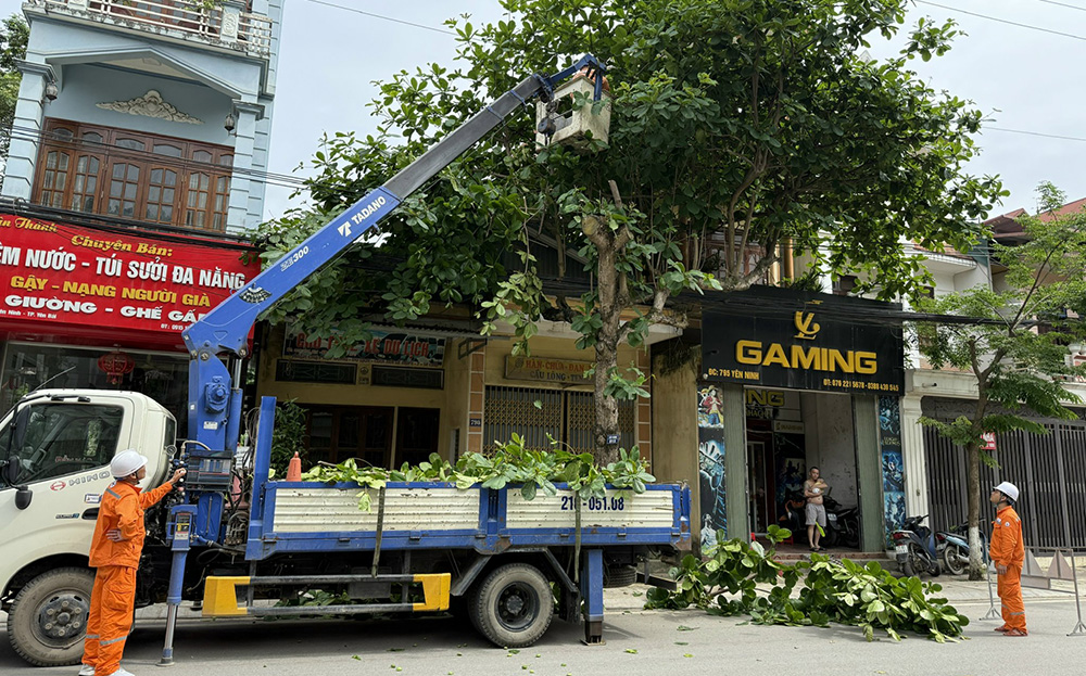 Yên Bái sử dụng tiết kiệm, bảo đảm cấp điện mùa nắng nóng