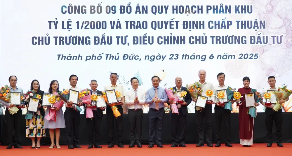 6HH07537.JPG