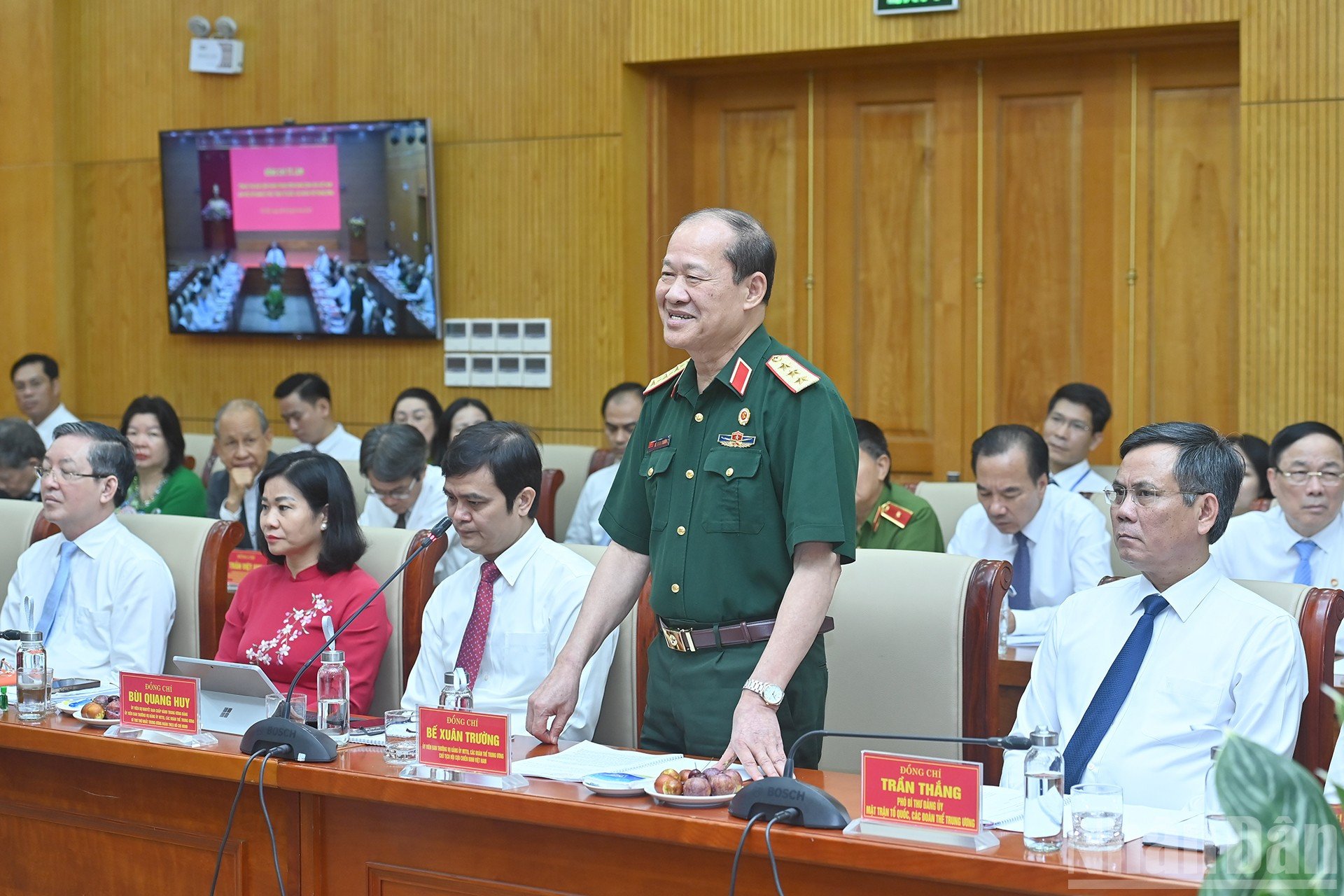 ndo_br_a14-bnd-0069.jpg