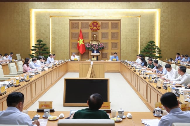 Thủ tướng: Tổ chức Triển lãm "Hành trình 80 năm Độc lập – Tự do – Hạnh phúc" - Ảnh 1.