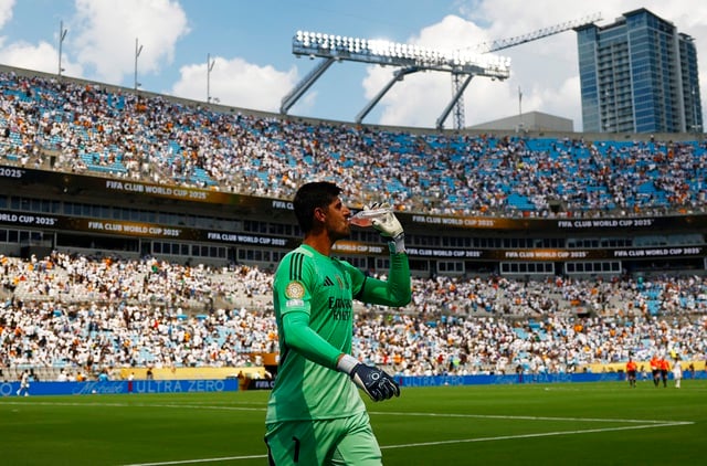 FIFA công bố con số kỷ lục của Club World Cup, hé lộ CĐV may mắn - Ảnh 2.