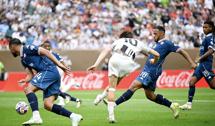 سجل يوفنتوس هدفا وحصل على تذكرة التأهل إلى دور الستة عشر في كأس العالم للأندية - صورة 3.