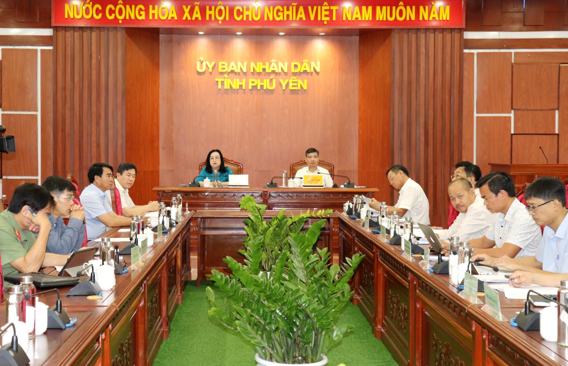 Quang cảnh hội nghị tại điểm cầu Phú Yên. Ảnh: NGÔ XUÂN