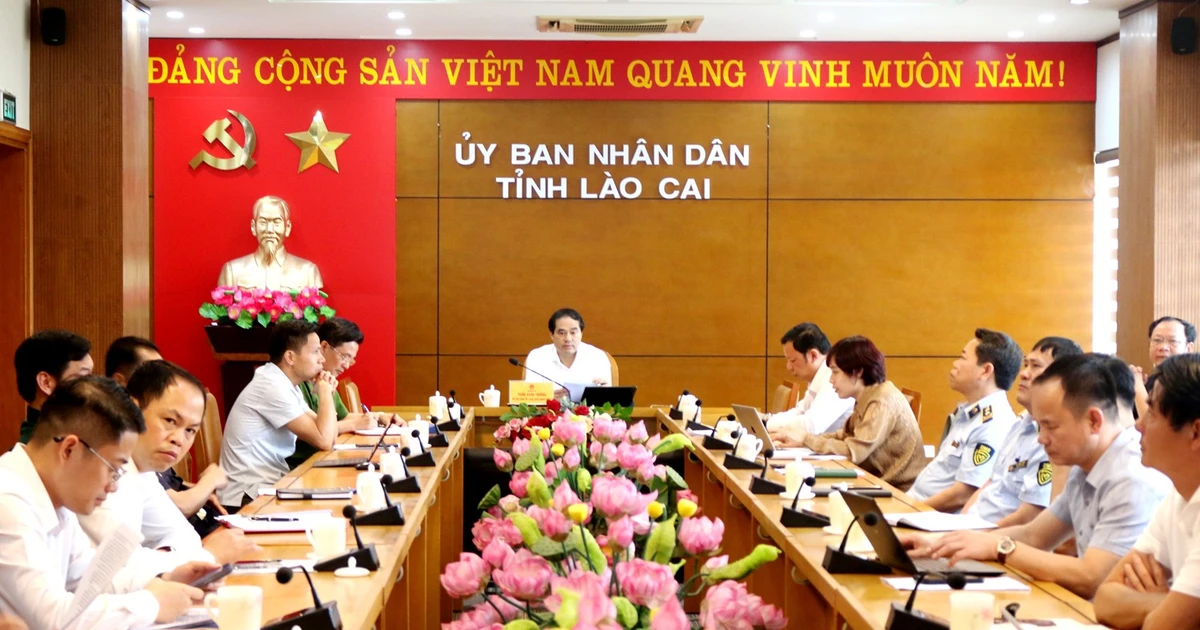 Tuyên chiến, quyết tâm ngăn chặn, đẩy lùi tiến tới chấm dứt tình trạng buôn bán hàng giả