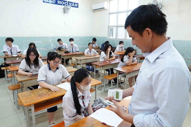 Thi tốt nghiệp THPT thay đổi ra sao để phù hợp với thế giới? - Ảnh 1.