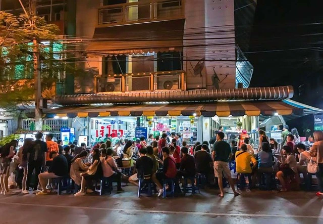trai-nghiem-am-thuc-o-nhung-nha-hang-noi-tieng-tai-bangkok-1.webp