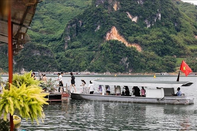Du lịch kết hợp ngư nghiệp tạo sự phát triển bền vững - Ảnh 4.