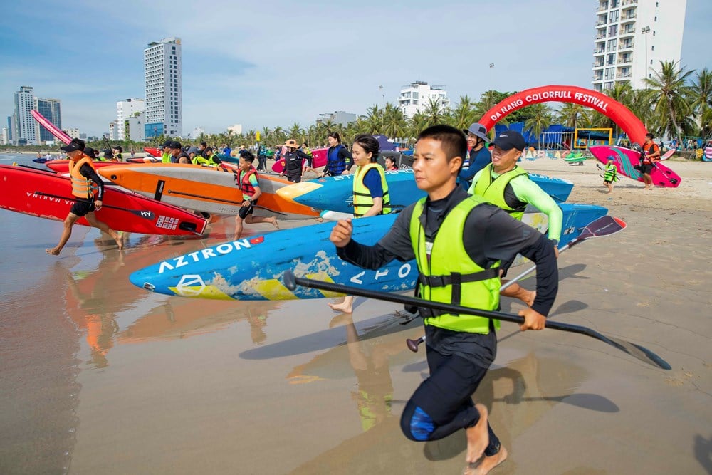 Rực rỡ sắc màu thể thao biển - ảnh 2