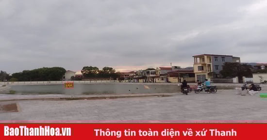 Hoằng Hóa: Người dân mong mỏi xây dựng lan can bảo vệ tại hồ sâu