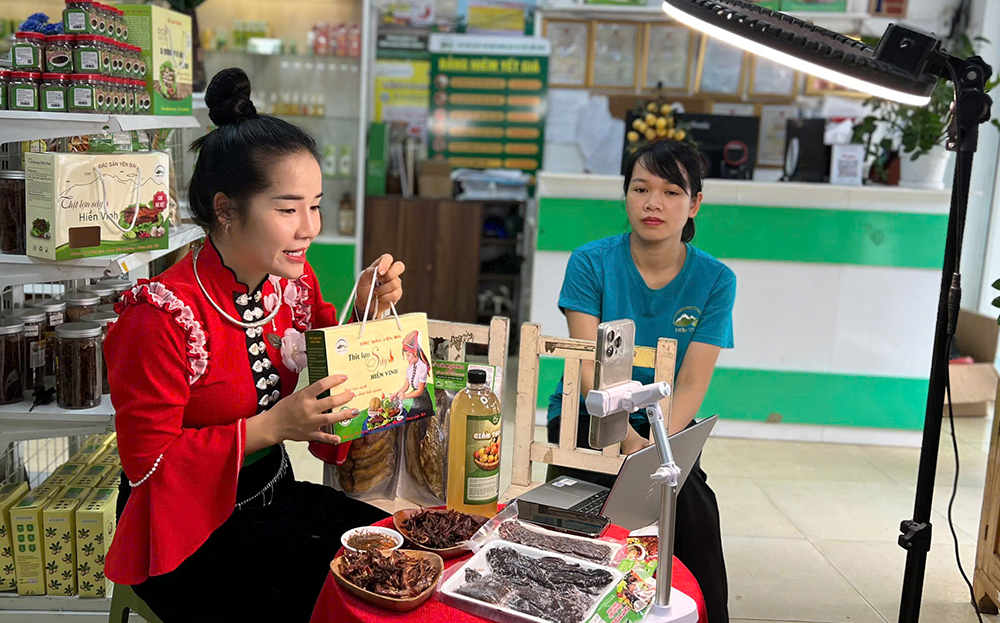 Yên Bái: Sản phẩm OCOP vươn xa thông qua nền tảng số