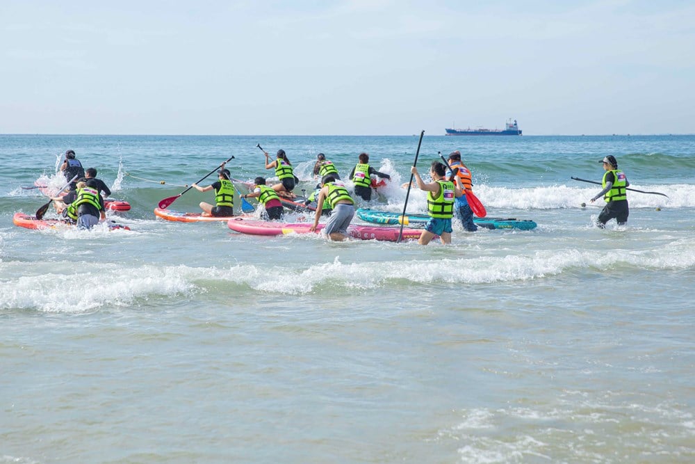 Rực rỡ sắc màu thể thao biển - ảnh 4