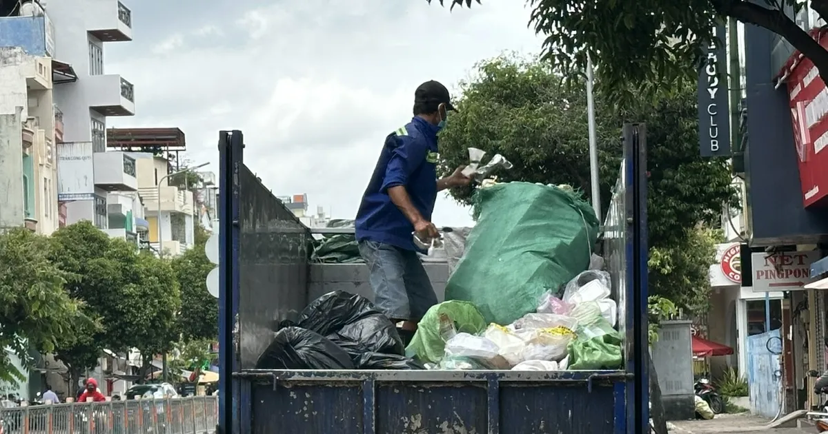 TPHCM báo cáo tiến độ thực hiện phân loại rác tại nguồn