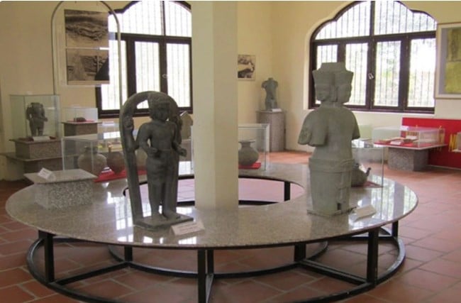 Tiền Giang khai thác giá trị văn hóa, lịch sử để tạo sản phẩm du lịch đặc trưng - Ảnh 1.