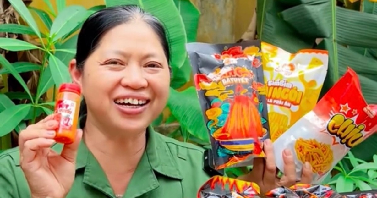Bán đồ ăn vặt, "Ăn Cùng Bà Tuyết" có doanh số hơn 21 tỷ đồng mỗi tháng?