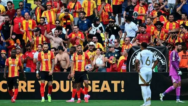 Thảm kịch bóng đá Algeria: Hơn 70 người thương vong khi ăn mừng chức vô địch ảnh 1