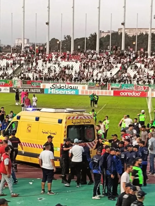 Thảm kịch bóng đá Algeria: Hơn 70 người thương vong khi ăn mừng chức vô địch ảnh 4