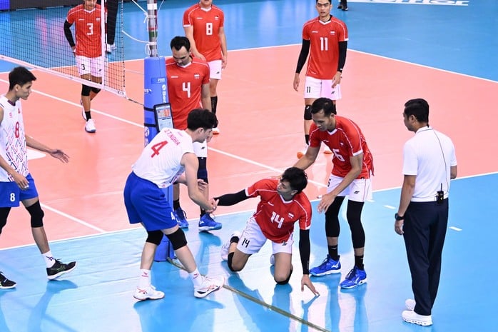 Bóng chuyền nam Việt Nam thất bại đầy tiếc nuối trước Indonesia tại AVC Nations Cup- Ảnh 1.